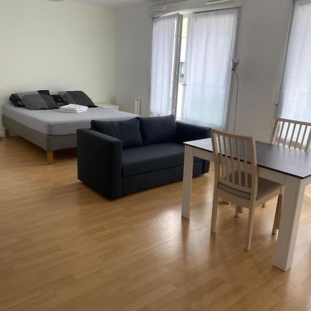 Grand Studio De 37M Carres - Rer Laplace Et Maison Des Examens A 5 Minutes A Pied Аркёй Экстерьер фото